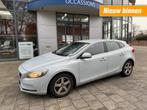 Volvo V40 2.0 D4 MOMENTUM BNS-LMV-ECC-PDC-NAVI-ETC!!-MEENEEM, Auto's, Euro 5, Gebruikt, 4 cilinders, Blauw