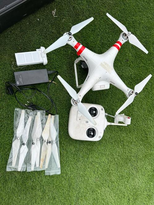 DJI Phantom 2 Drone incl Nanuk 940 koffer, Hobby en Vrije tijd, Modelbouw | Radiografisch | Helikopters en Quadcopters, Gebruikt