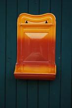 Oranje Emaille lepelrek brocante, Ophalen of Verzenden
