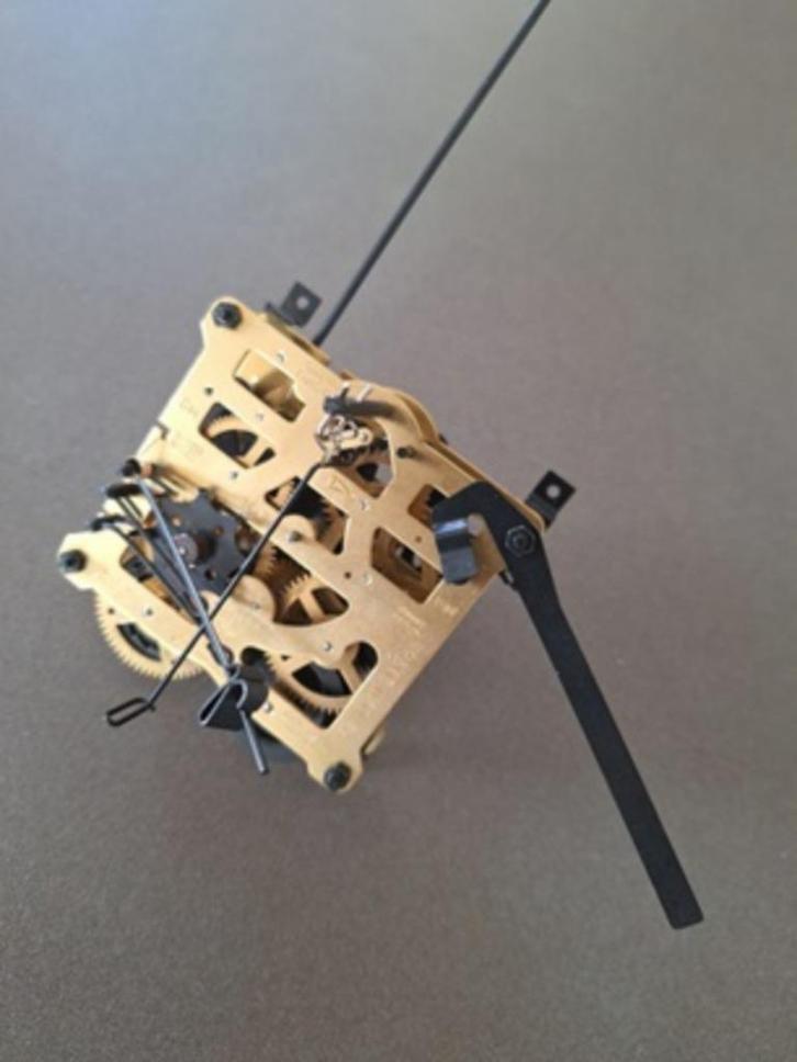 koekoeksklok uurwerk Regula 8-daags, Antiek en Kunst, Antiek | Klokken, Ophalen of Verzenden