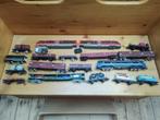 Treintjes H0 (1 loc / 2 dummy's / wagonnen), Hobby en Vrije tijd, Modeltreinen | H0, Verzenden, Gelijkstroom, Locomotief