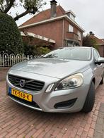 Volvo V60 D3 163pk Geartronic|Adapt Cruise|Xenon|Auto, Auto's, 1984 cc, 163 pk, 1600 kg, Te koop