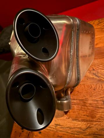 Originele uitlaat Diavel 1260 2019-2020. beschikbaar voor biedingen