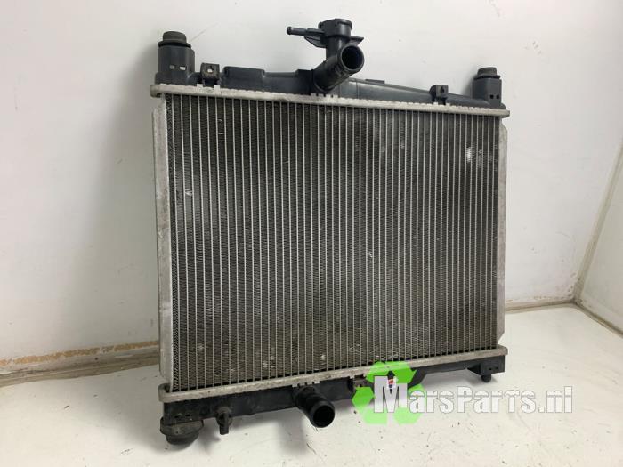 Radiateur van een Toyota Yaris, Gebruikt, -, -, Ophalen of Verzenden