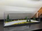 Stolp vitrine met diorama (51cm), Hobby en Vrije tijd, Modelauto's | 1:50, Ophalen of Verzenden, Nieuw, Overige typen, Overige merken