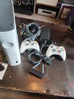 xbox 360, Spelcomputers en Games, Spelcomputers | Xbox 360, Ophalen of Verzenden, Gebruikt, Met 2 controllers, 360 S