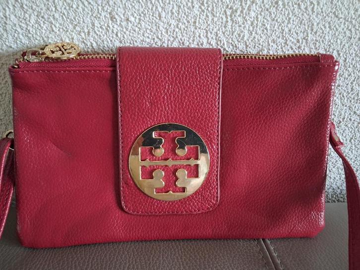 Klein rood leren schoudertasje, met een polsriem, Sieraden, Tassen en Uiterlijk, Tassen | Schoudertassen, Gebruikt, Overige merken