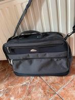 2 Laptoptassen, Computers en Software, Laptoptassen, Ophalen of Verzenden, Zo goed als nieuw, Rugzak