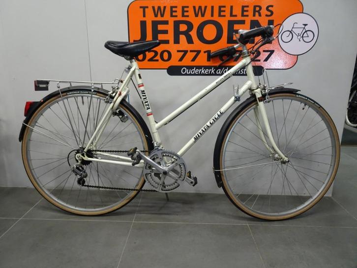 Miyata Cycle damesfiets Origineel 28 inch 57 cm frame, Fietsen en Brommers, Fietsen | Oldtimers, 55 tot 59 cm, Jaren '60 of nieuwer