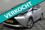 Toyota Aygo 1.0 VVT-i x-clusiv / Navi / Camera / LM, Voorwielaandrijving, Euro 5, Stof, Gebruikt