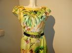 Joseph Ribkoff satijn achtige jurk frisse print riem stenen, Kleding | Dames, Overige kleuren, Verzenden, Maat 42/44 (L), Joseph Ribkoff
