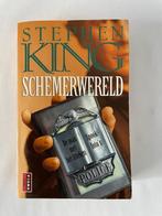 Stephen King - Schemerwereld, Boeken, Ophalen of Verzenden, Gelezen, Stephen King