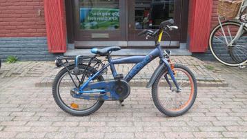 Loekie booster beschikbaar voor biedingen