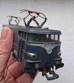 Oude treinwagon donkerblauw SNCF BB 9201, Gebruikt, Gelijkstroom of Wisselstroom, Wagon, Ophalen