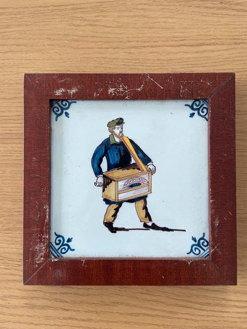 Makkum tegel muzikant, Antiek en Kunst, Antiek | Wandborden en Tegels, Ophalen of Verzenden