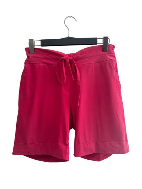 Studio Anneloes korte broek M, Kleding | Dames, Broeken en Pantalons, Zo goed als nieuw, Maat 38/40 (M), Roze, Kort, Ophalen of Verzenden