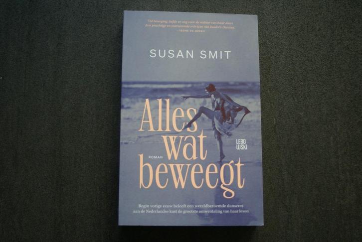 ALLES WAT BEWEEGT..... Susan Smit.., Boeken, Romans, Zo goed als nieuw, Ophalen of Verzenden