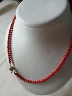 Snoer bloedkoralen + goud.slot, 46 cm, Sieraden, Tassen en Uiterlijk, Kettingen, Verzenden, Gebruikt, Oranje, Steen of Mineraal