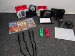 Zeer nette Nintendo Switch + 4 games + extra controllers!, Ophalen of Verzenden, Zo goed als nieuw, Met 3 controllers of meer