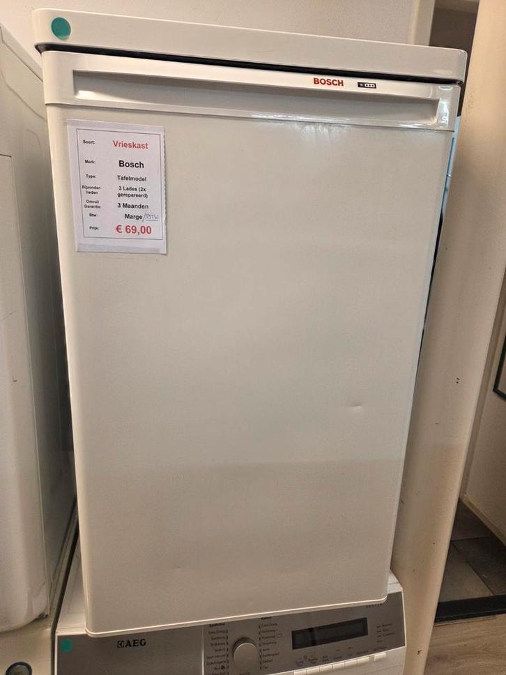 Vrieskast Bosch - tafelmodel - 3 lades, Witgoed en Apparatuur, Koelkasten en IJskasten, Gebruikt, Met aparte vriezer, 100 tot 150 liter