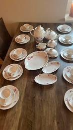 Ontbijtservies uit grootmoeders tijd, Ophalen