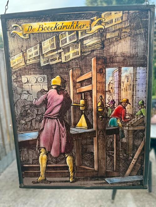 Glas-in-lood paneel "De Boeckdrukker" – Ambachtelijk & uniek, Antiek en Kunst, Curiosa en Brocante, Ophalen of Verzenden