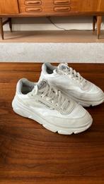 Zgan wit Copenhagen Studios sneakers mt 38, Ophalen, Zo goed als nieuw, Wit, Sneakers of Gympen