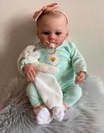 Reborn baby meisje 🌷, Verzamelen, Verzenden, Zo goed als nieuw, Babypop