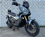 HONDA X-ADV 750 2023 NIEUWSTAAT FULL OPTION TERMIGNONI X ADV, Motoren, Motorrijbewijs A, 749 cc, Meer dan 35 kW, 2 cilinders