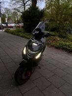 Piaggio zip 50 CC 72Kph top, Fietsen en Brommers, Scooters | Piaggio, Ophalen, Zo goed als nieuw, Zip