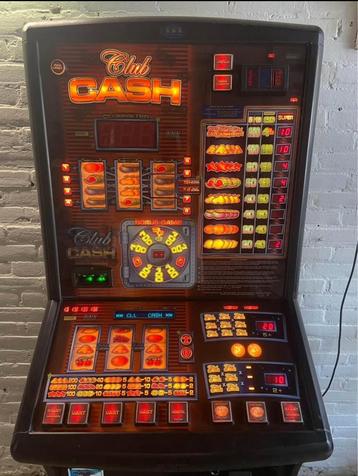 Te koop Club Cash biljetten in en uit beschikbaar voor biedingen