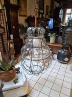 Venetiaanse hanglamp van geblazen glas in een ijzeren kooi, Huis en Inrichting, Lampen | Hanglampen, Ophalen, Zo goed als nieuw