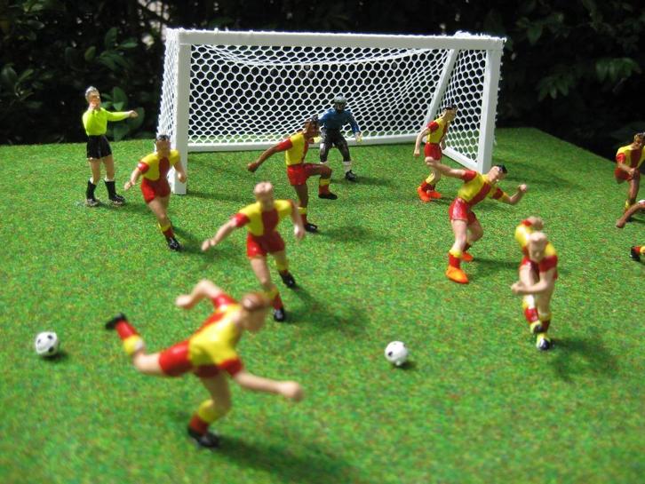 GO AHEAD EAGLES, Hobby en Vrije tijd, Modelbouw | Figuren en Diorama's, Nieuw, 1:35 tot 1:50, Ophalen of Verzenden