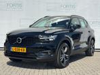 Volvo XC40 1.5 T4 Recharge R-Design Expression NL AUTO | CAM, Auto's, Volvo, Stof, Met garantie (alle), Zwart, Origineel Nederlands