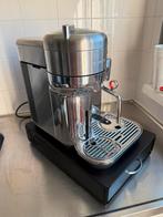 Nespresso Vertuo Creatista koffie machine, Koffiepads en cups, Espresso apparaat, Zo goed als nieuw, 1 kopje
