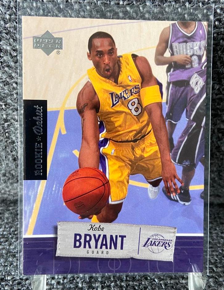 Kobe Bryant Los Angeles Lakers 2005-06 Upper Deck NBA card, Hobby en Vrije tijd, Stickers en Plaatjes, Zo goed als nieuw, Ophalen of Verzenden
