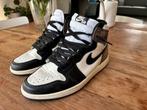 Air jordan 1 mocha maat 42,5, Ophalen of Verzenden, Zo goed als nieuw, Bruin