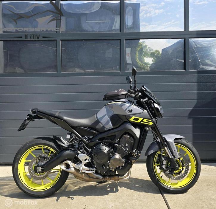 Yamaha MT09 ABS TCS BJ 2016, Motoren, Motoren | Yamaha, Bedrijf, Toermotor, meer dan 35 kW, ABS, Handvatverwarming, LED Verlichting