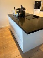 Moderne ikea metod eilandkeuken – GEDEMONTEERD, Huis en Inrichting, Keuken | Complete keukens, Wit, Overige typen, Graniet of Steen