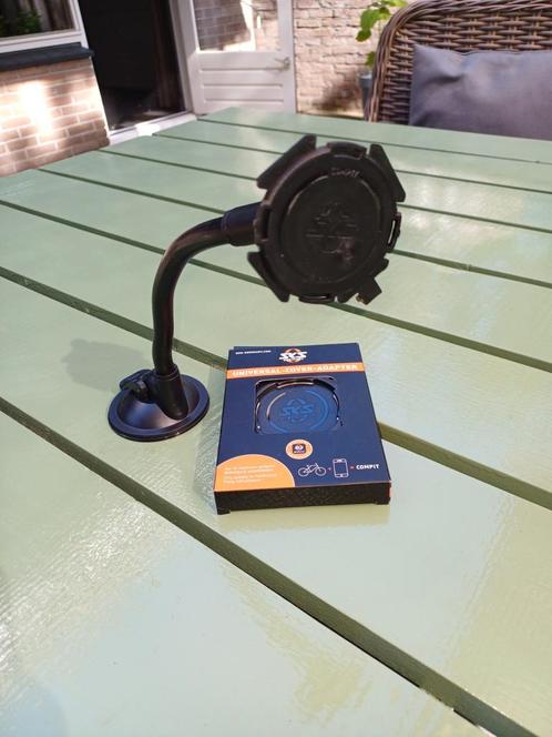 SKS Compit GSM houder met universele adapter, Telecommunicatie, Telefoonhouders, Zo goed als nieuw, Auto, Ophalen of Verzenden