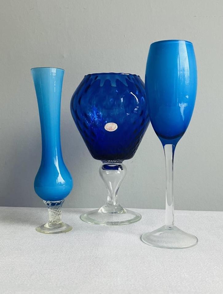 Vintage sixties Murano Empoli glas blauw turquoise op voet, Antiek en Kunst, Antiek | Glas en Kristal, Ophalen of Verzenden