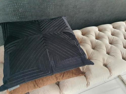 Decoratiekussen Hotel Chique!, Huis en Inrichting, Woonaccessoires | Kussens, Zo goed als nieuw, Vierkant, Ophalen