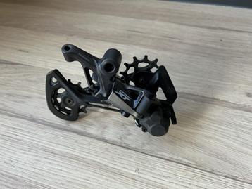 Shimano XT M8100 achterderailleur beschikbaar voor biedingen