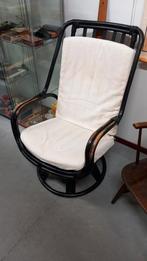 Rotan Draaistoel met Stoffen Bekleding, Ophalen, Gebruikt, Zwart, Vintage