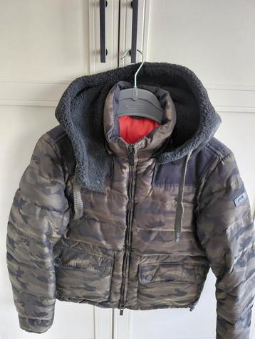 Emporio Armani Winterjas - Maat M - Militaire Kleur beschikbaar voor biedingen