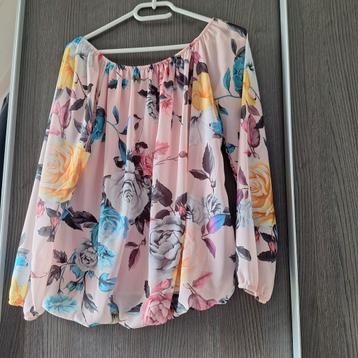 Blouse met elastische band onder  beschikbaar voor biedingen