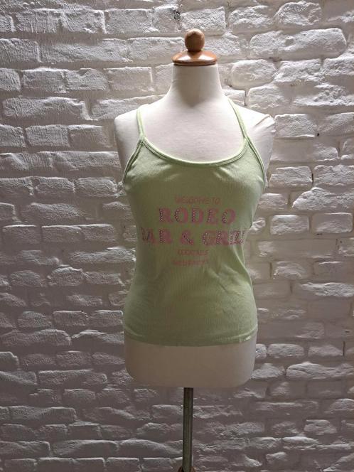 Groene Top - Maat 38, Kleding | Dames, Tops, Zo goed als nieuw, Maat 38/40 (M), Groen, Zonder mouw, Verzenden