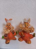 2 mooie beeldjes paashaas / haas, Diversen, Pasen, Ophalen of Verzenden, Gebruikt