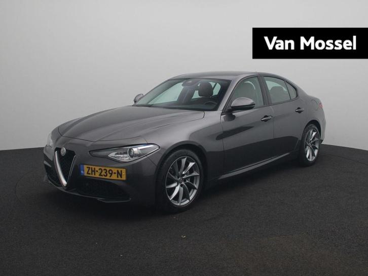 Alfa Romeo Giulia 2.2d 150pk Aut. Super | Navi | Leder | Xen, Auto's, Alfa Romeo, Bedrijf, Te koop, Giulia, ABS, Airbags, Airconditioning
