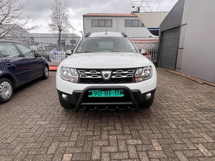 Dacia Duster Bullbar Pushbar Zwart, Auto diversen, Tuning en Styling
